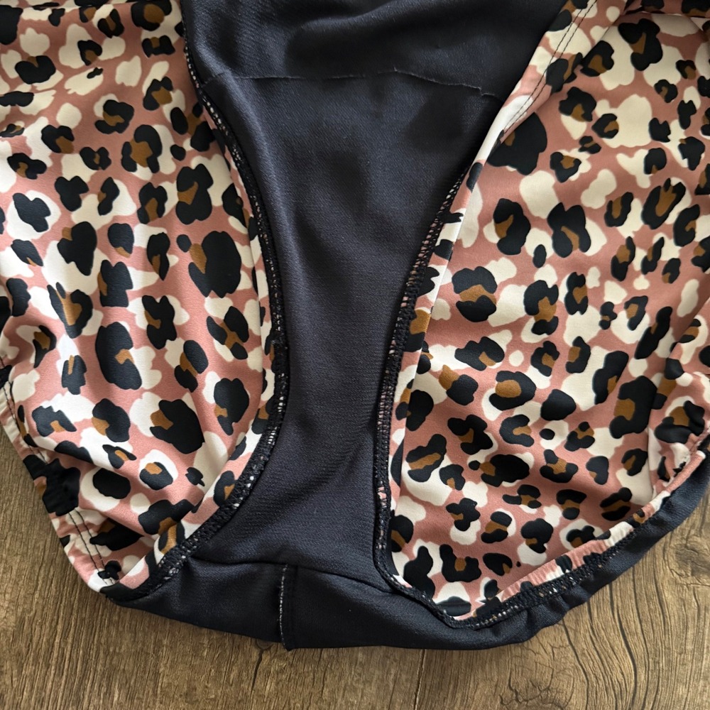 Time and Tru One Piece Swimsuit Leopard Ruched Padded Animal Beach Safari XL - Picture 10 of 12